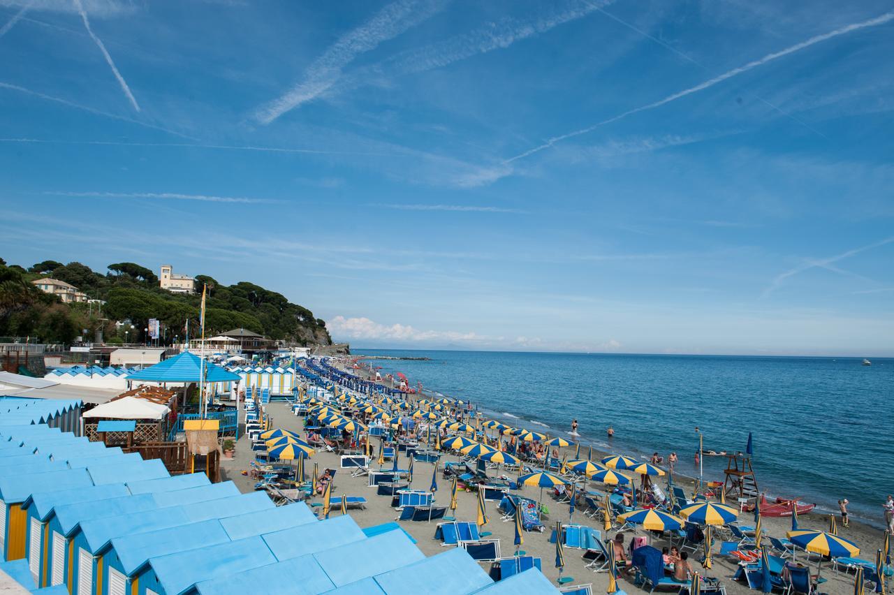 Hotel Lorenzo Celle Ligure Exterior photo